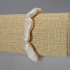 Pulsera de perlas barrocas con tono gasolina, diámetro 10×26 mm ±, longitud 18 cm ± (elástico)