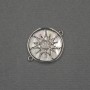 Conector 'Sol' con nácar natural 18×22×3 mm ± metal plateado