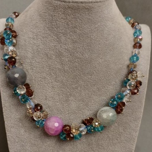 Collar de Ágata y Cristal Checo, longitud 55 cm+