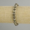 Pulsera de pirita facetada en forma de poliedros, diámetro de las cuentas 8×7 mm, longitud 18 cm, elástica