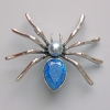 Broche-colgante Araña azul con efecto acuario, cuenta gris, metal plateado 45x39 mm